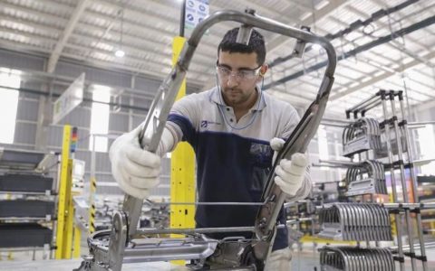 El Gobierno prepara $30 mil millones para pymes que busquen pagar salarios