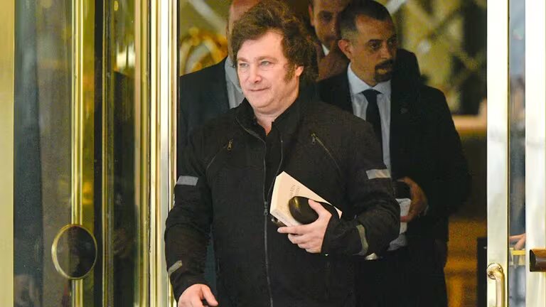 Javier Milei estará cara a cara por primera vez con los gobernadores (Adrián Escándar)