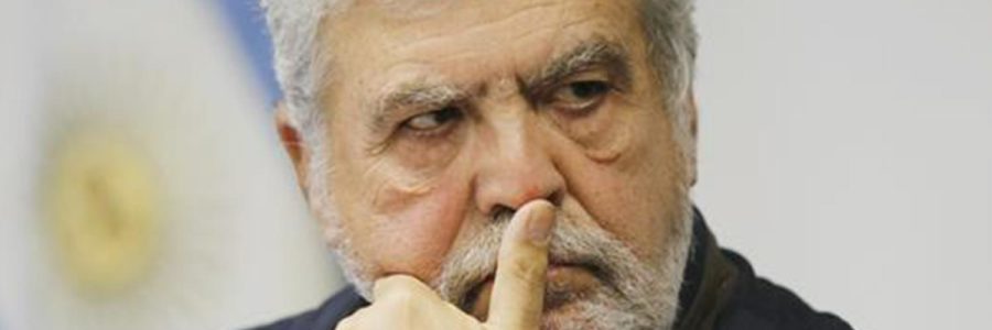 JULIO DE VIDO EN PRISIÓN: SE ENTREGÓ EN COMODORO PY