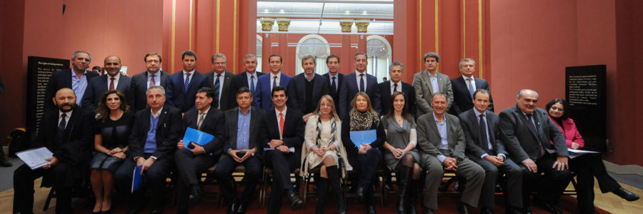 EL GOBIERNO BUSCA CERRAR LOS CINCO FRENTES DE TORMENTA QUE ABRIÓ CON LAS PROVINCIAS