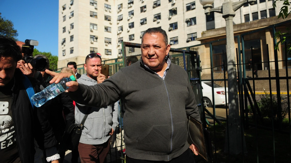 LUIS D’ELÍA LLEGÓ A COMODORO PY EN UN DÍA CLAVE EN EL JUICIO EN SU CONTRA
