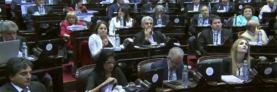 QUE DIPUTADOS VOTARON A FAVOR Y EN CONTRA DEL PROYECTO DE REFORMA PREVISIONAL