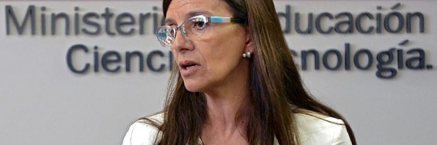 BUSCAN CENTRALIZAR LAS HORAS DE LOS DOCENTES SECUNDARIOS