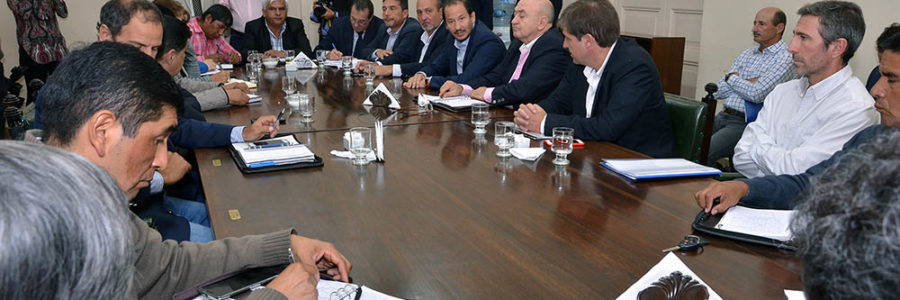 Funcionarios de Infraestructura, Tierra y Vivienda respondieron consultas de senadores