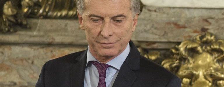 MACRI: «EL EMPRESARIO ARGENTINO SE VISTE CON LAS MEJORES ROPAS DEL EXTERIOR, PERO CUANDO LE HABLAS DE LAS IMPORTACIONES PONE EL GRITO EN EL GRITO EN EL CIELO»