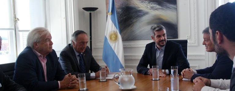 El Gobierno y la UIA limaron asperezas y acordaron «profundizar los acuerdos sectoriales»