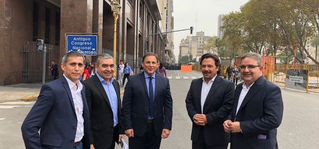 Intendentes avanzan en la creación de una institución que los represente