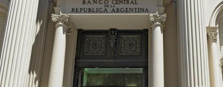 Las 5 medidas que aplicará el BCRA desde esta semana para frenar el dólar