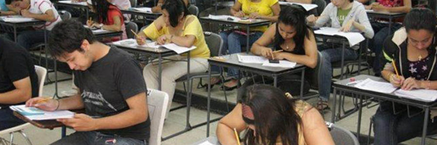 Hoy alumnos de 8 colegios salteños participarán en la evaluación internacional PISA