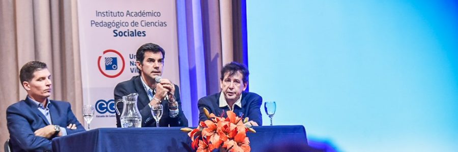 “La Argentina tiene que ir a un verdadero gobierno de unidad nacional sobre la base de la participación ciudadana”