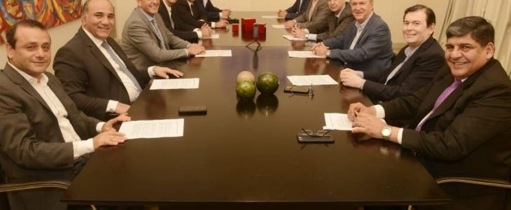 Peronismo «alternativo» sumó otro gobernador en busca de armado 2019