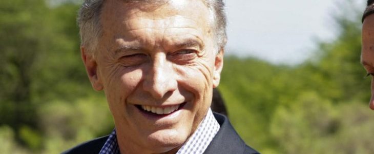 Macri inicia año electoral con corte de cinta en la Patagonia