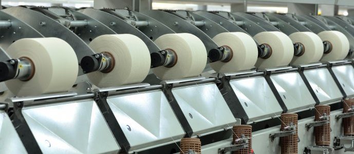 La UIA estimó una caída de la actividad superior al 9% en el primer trimestre