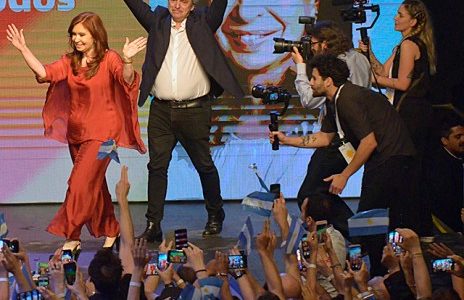 Cristina Kirchner: “Señor Presidente, le voy a pedir que tome las medidas necesarias para alivianar la situación dramática que vive el país”