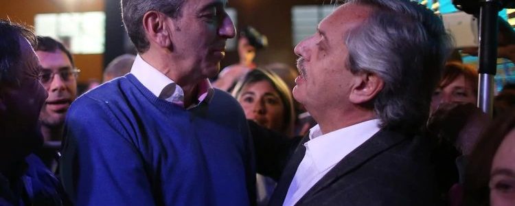 Alberto Fernández suma a su campaña a Florencio Randazzo