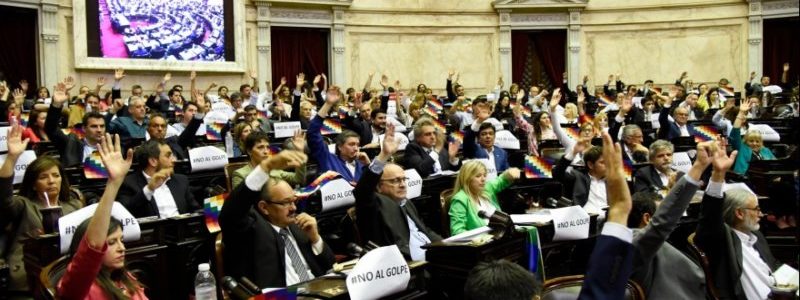 A mano alzada, Diputados aprobó una declaración de “repudio al golpe de Estado” en Bolivia