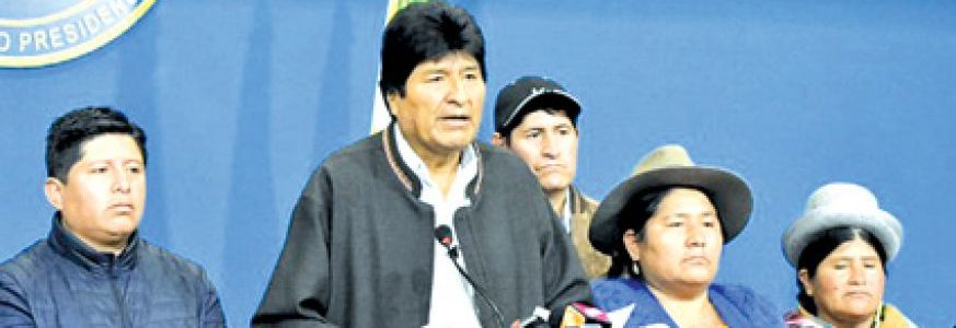 Evo Morales renunció a la presidencia y denunció golpe de Estado