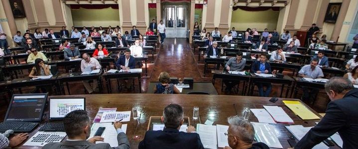 Tiene media sanción la ley que prorrogará el Presupuesto 2019