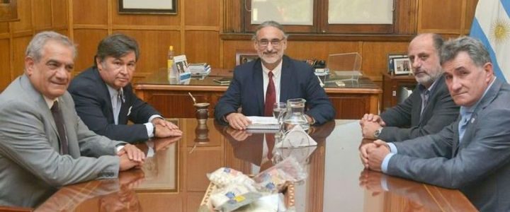Retenciones a la soja: el Gobierno recibe a la Mesa de Enlace a partir de las 13