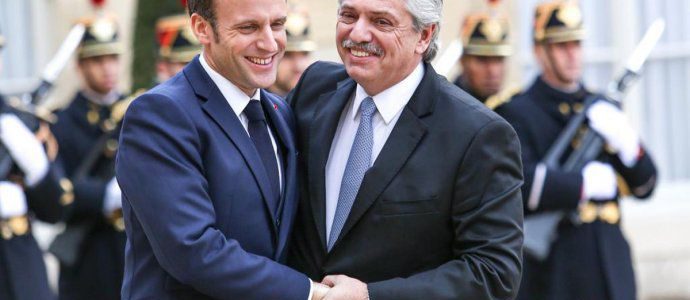Emmanuel Macron le ratificó a Alberto Fernández el apoyo de Francia para la reestructuración de la deuda