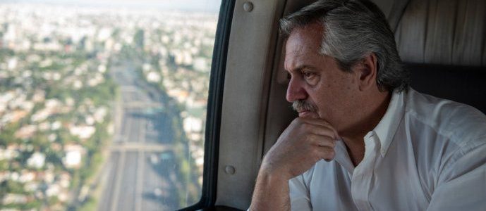 Alberto Fernández vuelve al interior del país antes de anunciar la extensión de la cuarentena