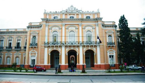 El Senado provincial aprobará, por única vez, la subasta de bienes del Estado