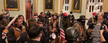 Tensión en Washington: simpatizantes de Trump asaltan el Capitolio en plena sesión