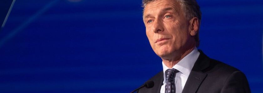 Mauricio Macri: «Abran las escuelas»