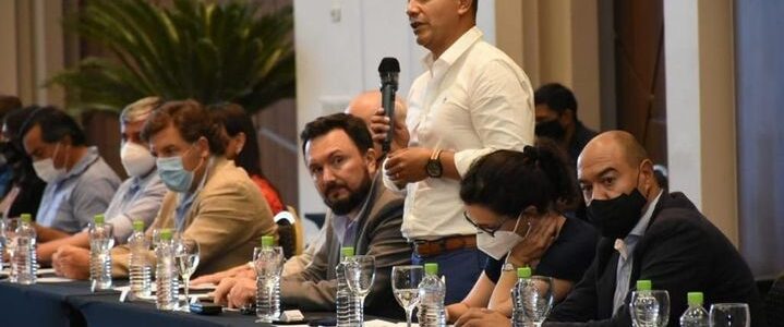 Dirigentes políticos apoyaron la reforma de la constitución