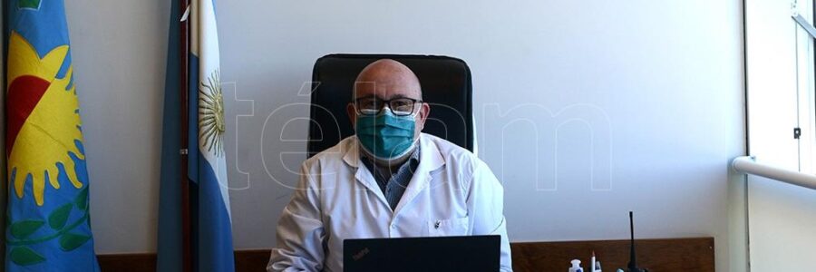 El director del Hospital Posadas pidió que «no se ensucie» la campaña de vacunación