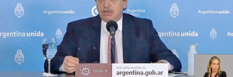 Fernández: “La política no se reduce a no robar en la función pública”