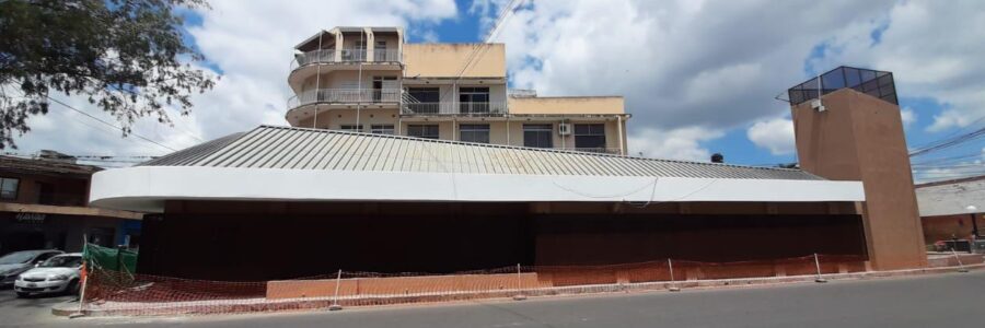 Última etapa de la obra de refacción en el edificio municipal de San Martín y Buenos Aires