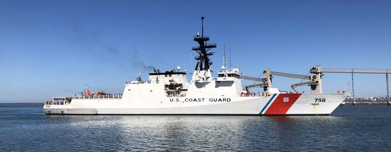 Washington: fuerte malestar con el gobierno argentino porque no dejó atracar al buque más moderno de la guardia costera de Estados Unidos