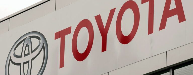 Los operarios de Toyota prefirieron no trabajar horas extras para no pagar Ganancias