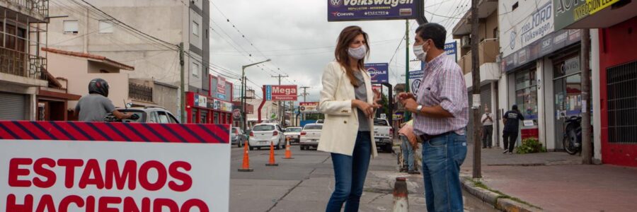 La intendenta continúa recorriendo obras