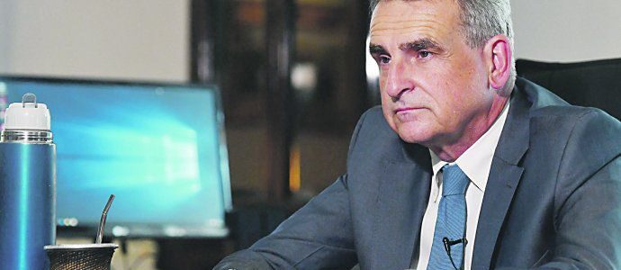 Agustín Rossi: «Estamos recuperando la confianza de los argentinos con más gestión, transparencia y vacunas»