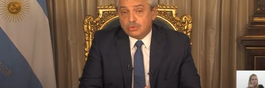 Alberto Fernández: «Les pido que sigamos cuidándonos mientras llegan las vacunas»