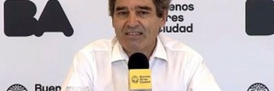 Fernán Quirós advirtió que la segunda ola está cerca y recomendó: “No es momento de salir del país”
