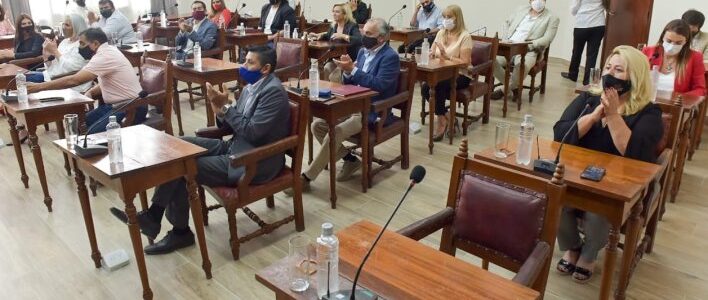 Beneficios fiscales al personal de salud y apoyo por emergencia