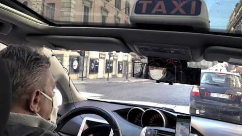 Convenio para dotar de un botón antipánico a taxistas y remiseros