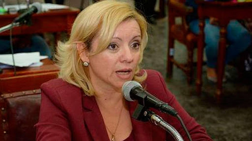 Frida Fonseca: «No somos oposición, ni oficialistas, somos equilibristas»