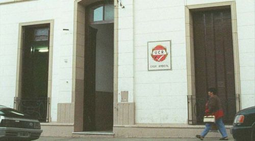 Elecciones: la UCR analiza demandar al COE por querer sustituir a la Legislatura