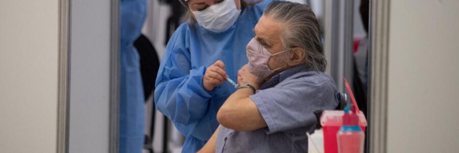 Plan de vacunación: sólo se entregó el 20% de las dosis y la AGN inició una investigación