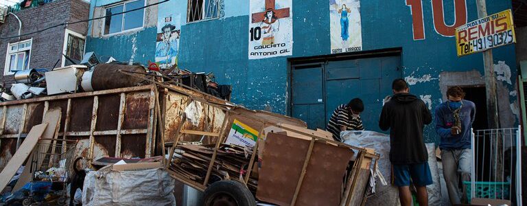 Un informe global destacó que el 79% de los argentinos cree que el Gobierno va por “el mal camino”