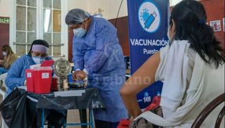 COVID: Salta comienza a vacunar a mayores de 18 años y ya hay 20 mil pre turnos asignados