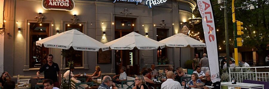 Gastronómicos insisten con trabajar hasta la 1 y a la mitad de su capacidad