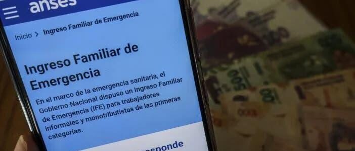 Escándalo del IFE: Rechazaron el sobreseimiento a los funcionarios acusados del cobro indebido