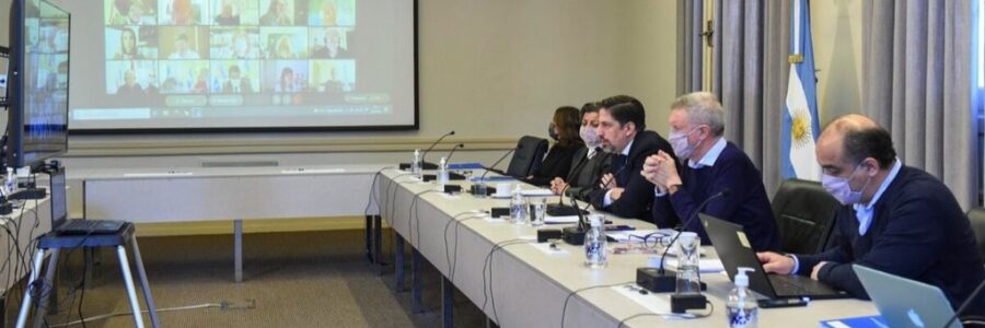 Para pasar de grado o año los alumnos deberán tener aprobado el 70% de los contenidos