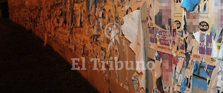 Habrá multas de $120 mil por pegatinas