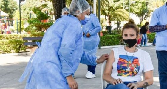 Lugares habilitados para vacunación COVID-19 durante el feriado en la ciudad de Salta